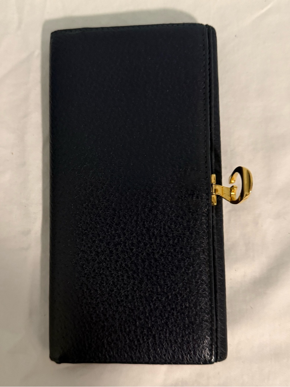 Gucci Vintage Navy Pebbled Leather Cardholder/Wallet with Gold tone Logo clasp!๐ฎ - Picture 3 of 16